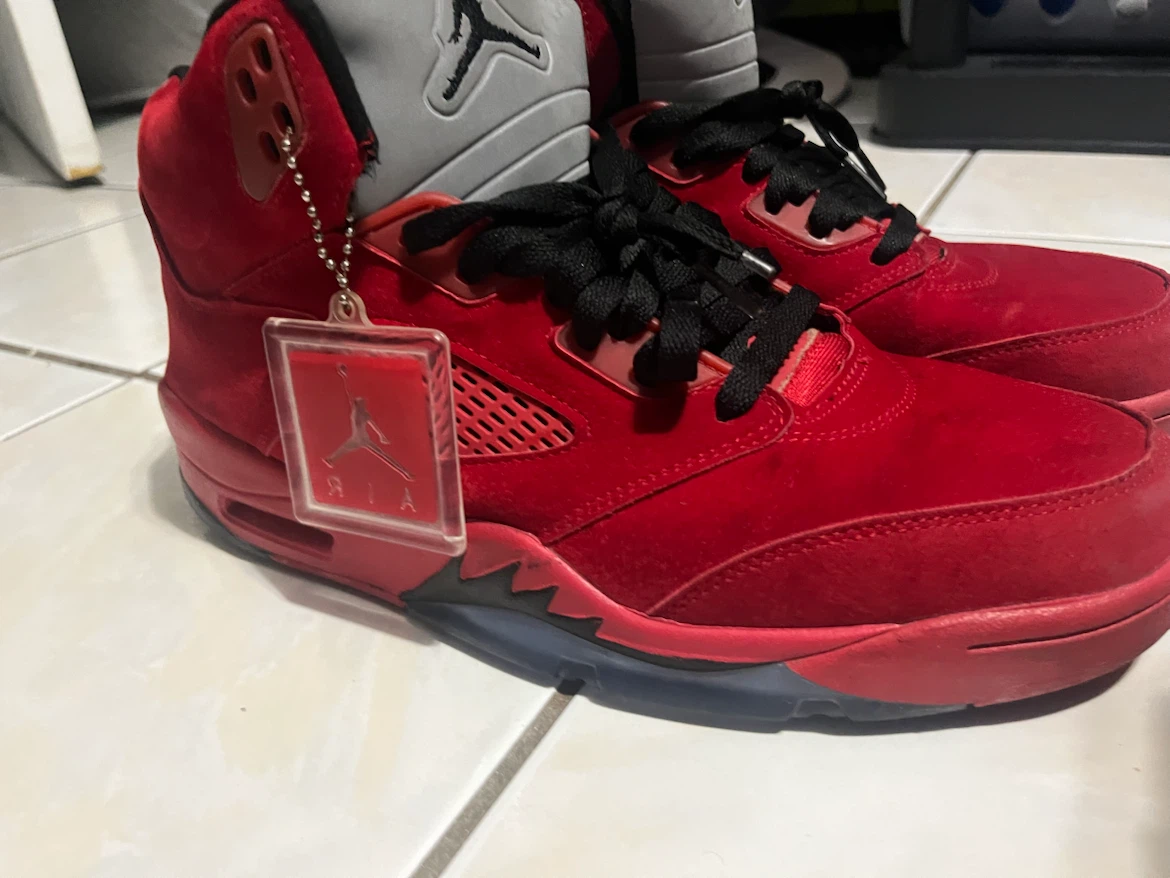 Air Jordan 5 raging bull Red Suede - photo 4