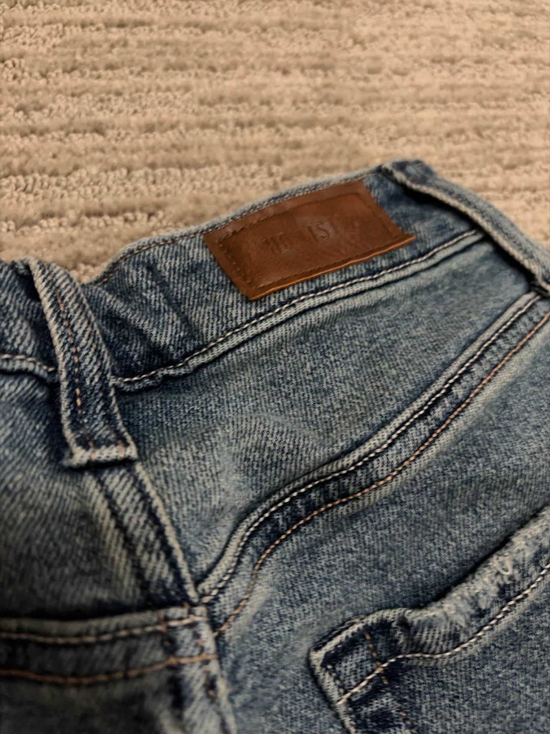 Hollister Ultra High-Rise Dad Jeans - photo 4
