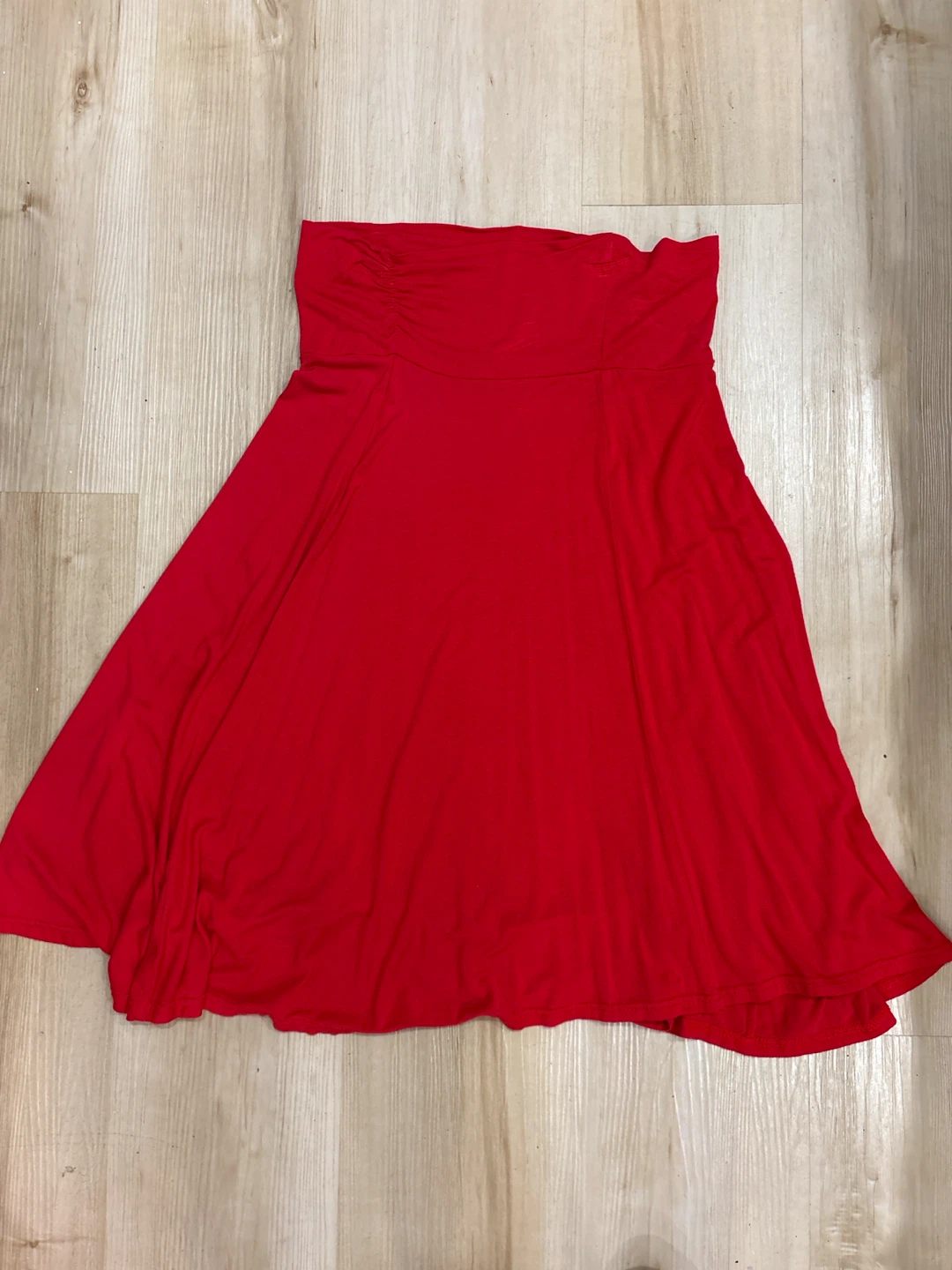 URBAN COCO Red Skirt