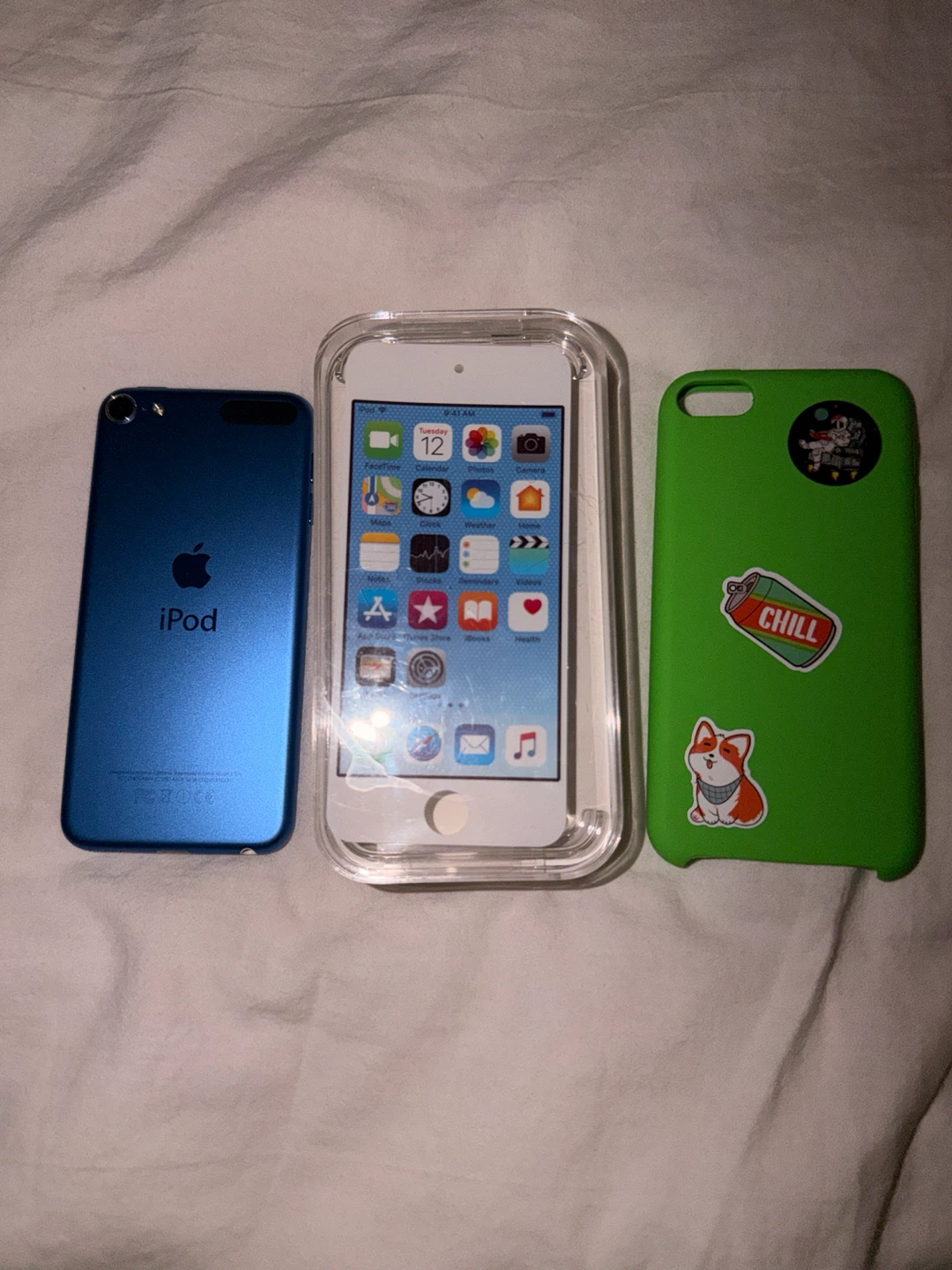 Apple iPod Touch (6th Gen) Blue with Case & Screen Protector - photo 3
