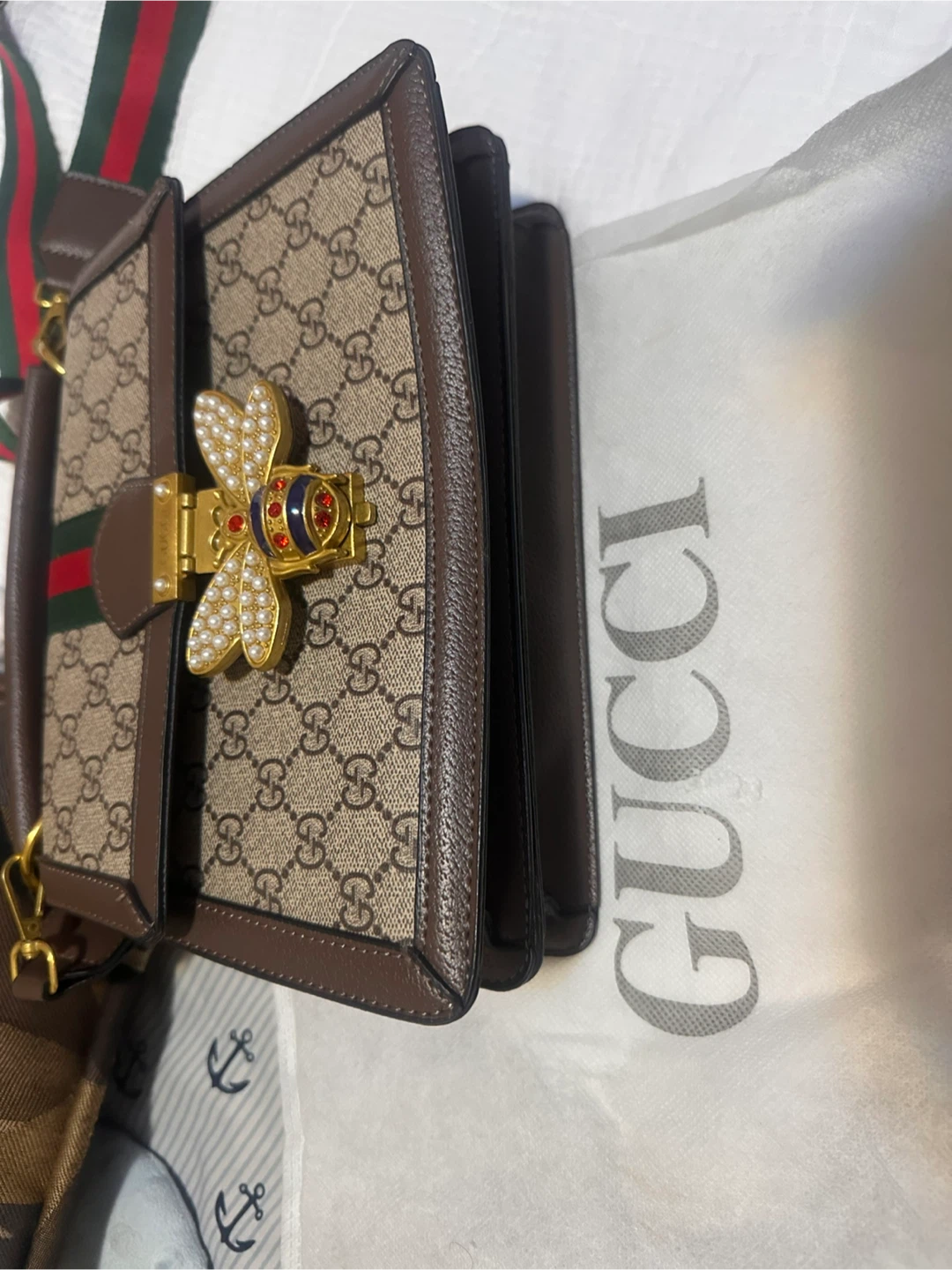 Gucci Bee Shoulder Bag - photo 4