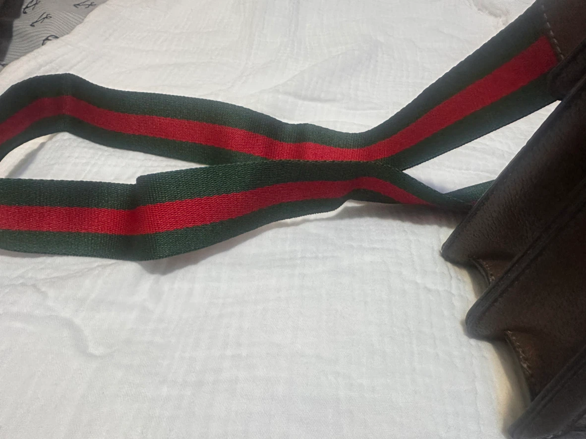 Gucci Bee Shoulder Bag - photo 5