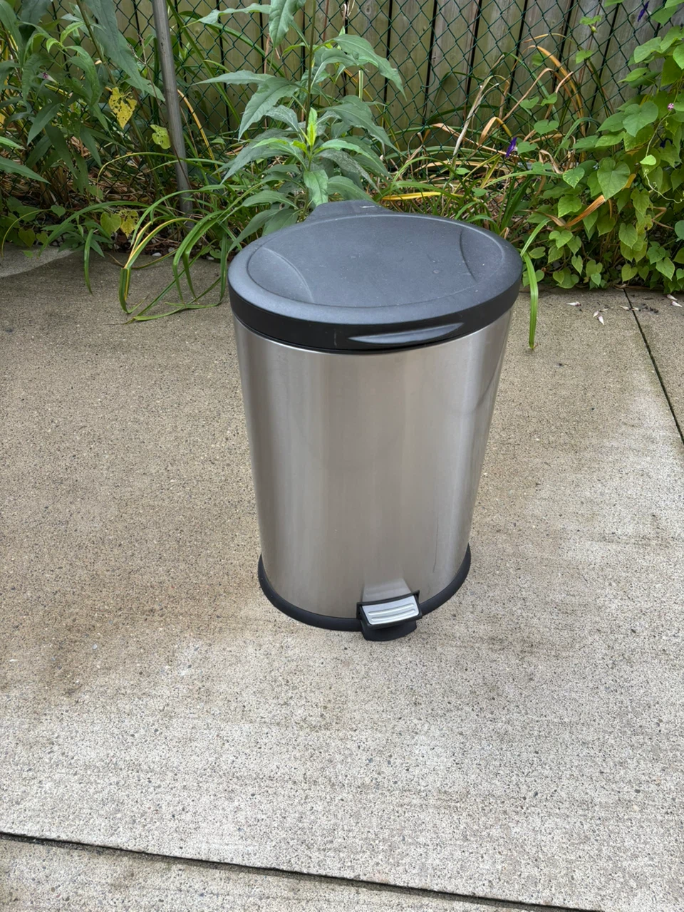 Stainless Steel Pedal Bin - photo 5