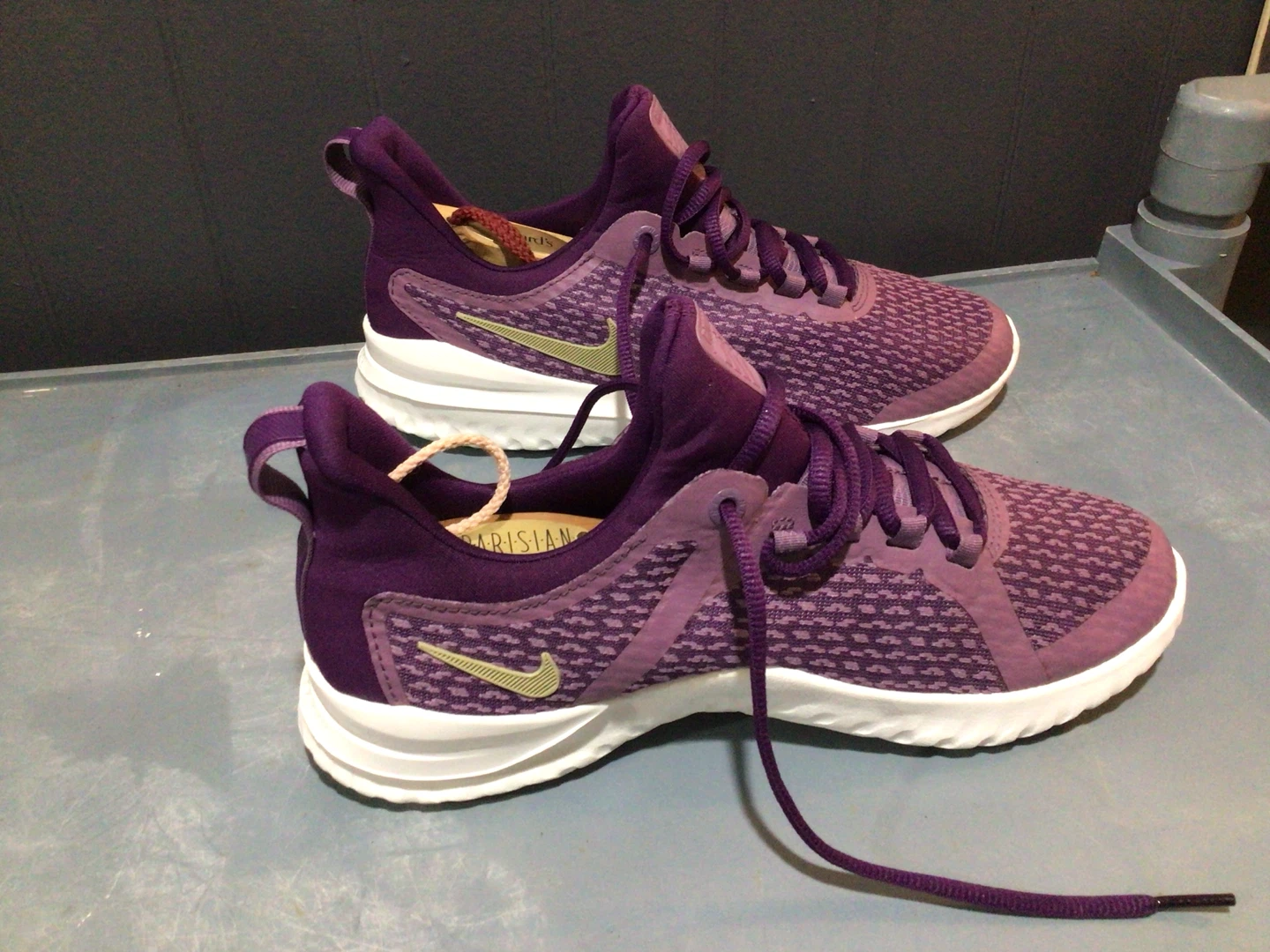 Gym shoes for women’s - photo 3