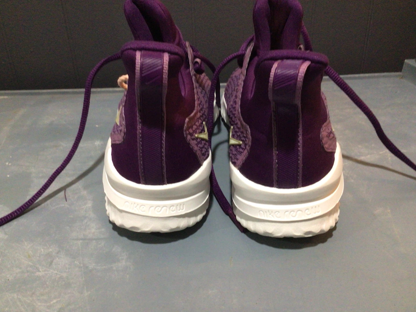 Gym shoes for women’s - photo 4