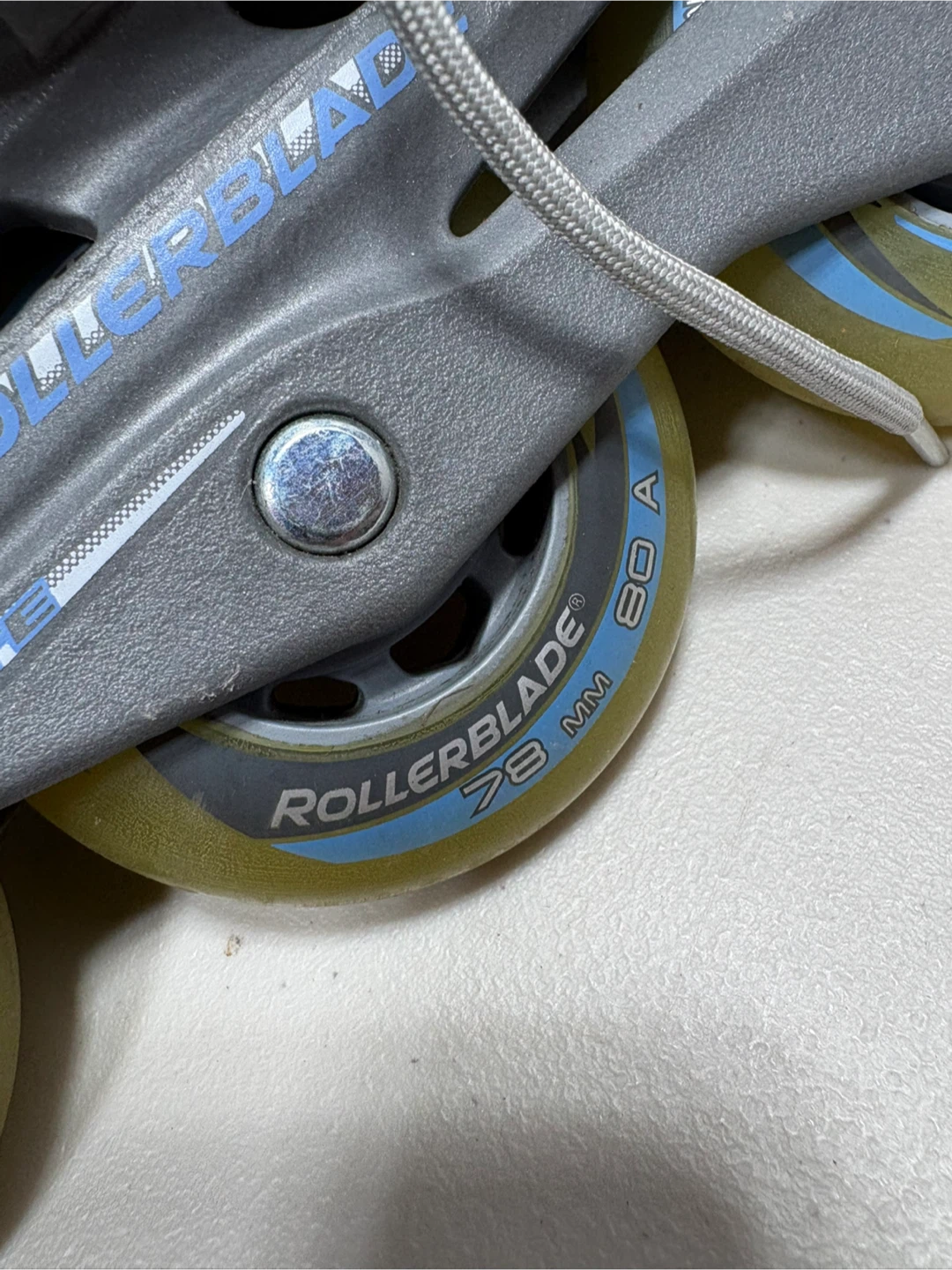 Rollerblade Inline Skates - Size 9 - photo 2