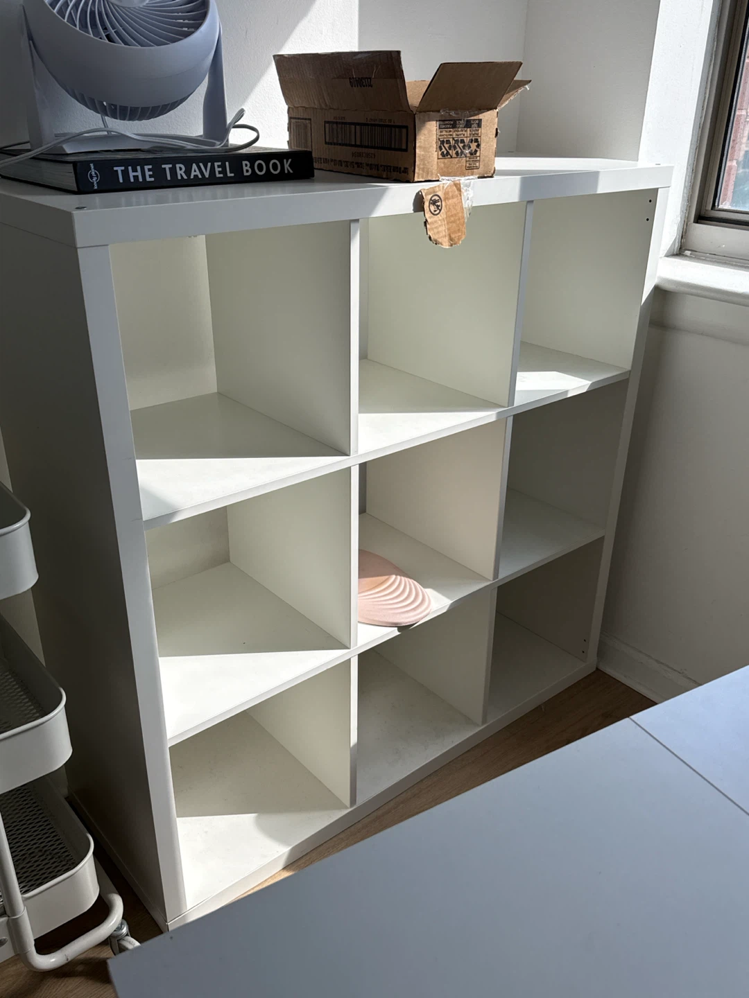 3x3 White shelf
