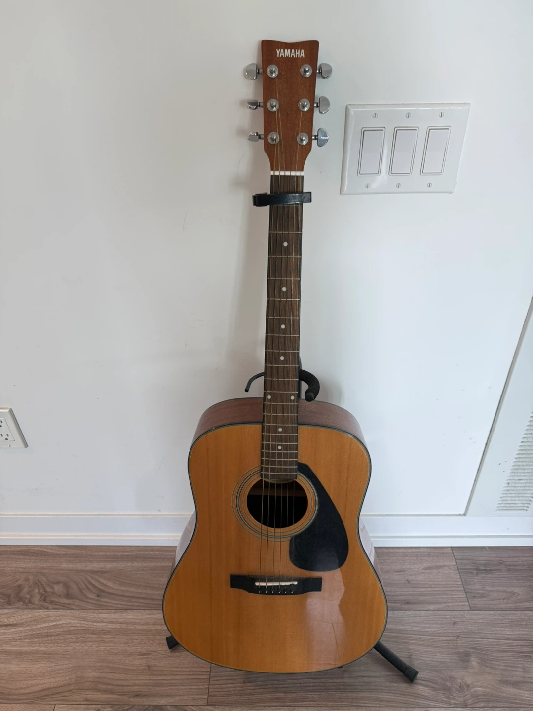 Yamaha FG350D Acoustic Guitar