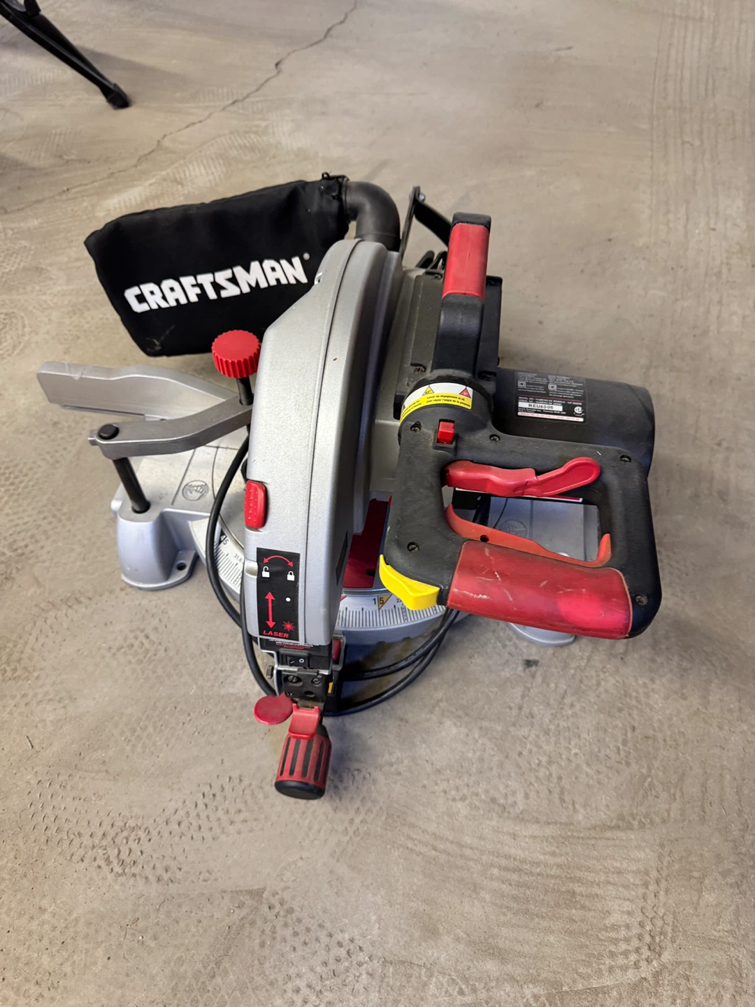 Craftsman Compound Miter Saw REU4006 with Dust Bag