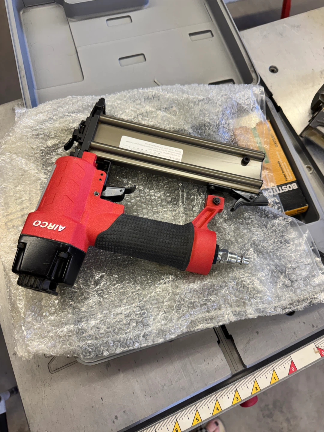 Airco Brad Nailer