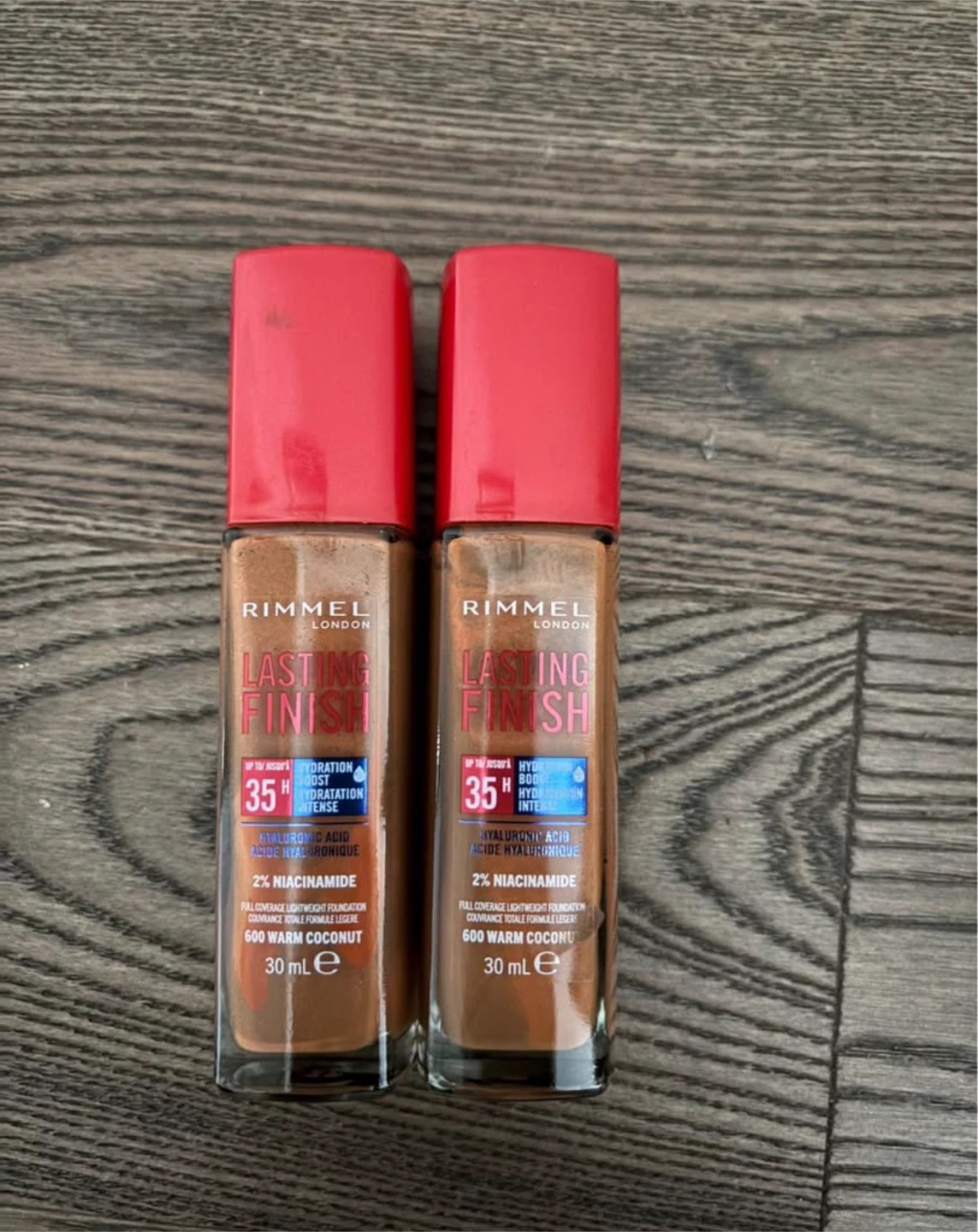 Rimmel Lasting Finish Foundation 35 Hydration 600 Warm Coconut