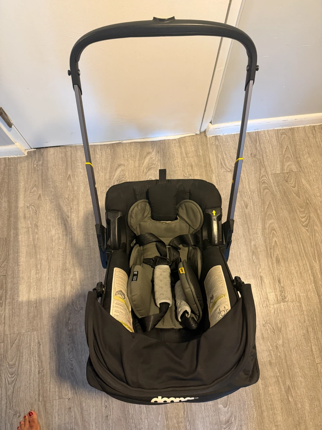 Doona+ Infant Car Seat & Stroller - Black - photo 5