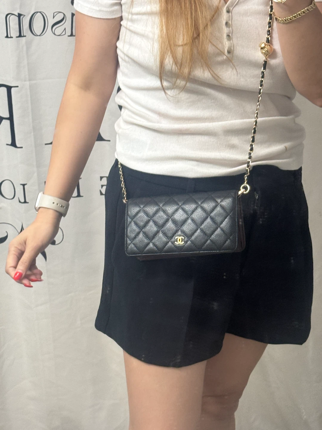 Chanel Wallet Black Quilted Caviar Leather - photo 2