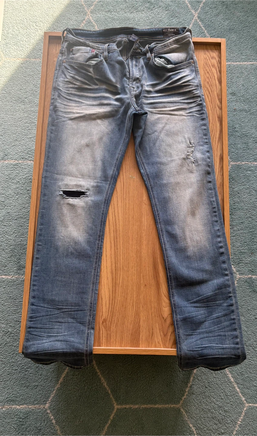 5 pairs of men’s pants