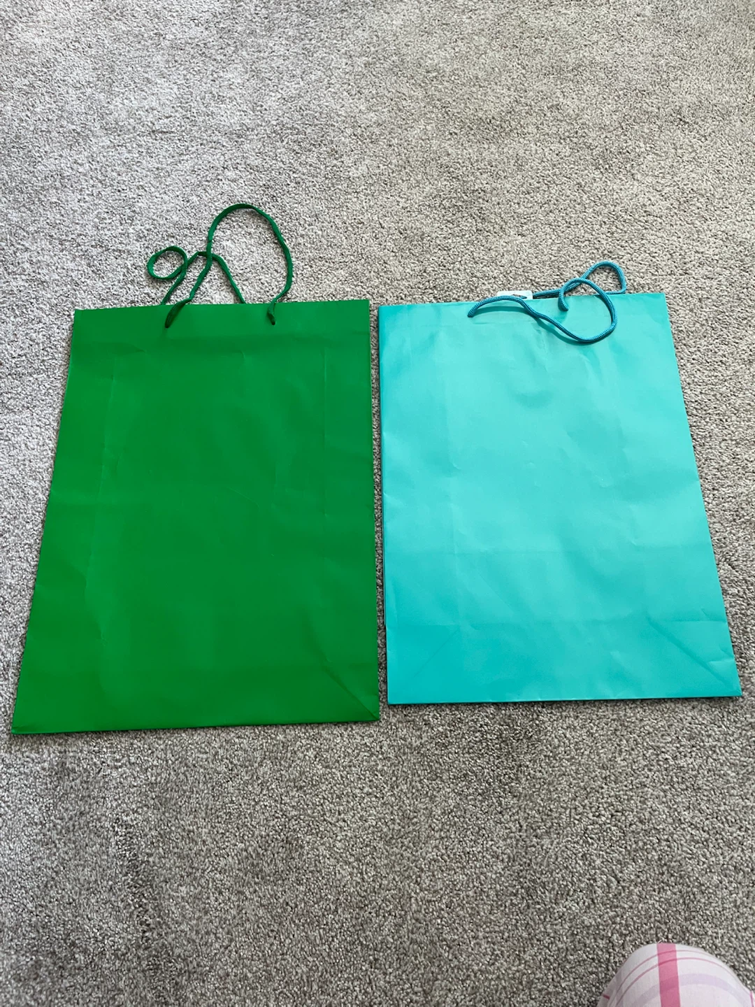13 gift bags (everything for $5) - photo 5
