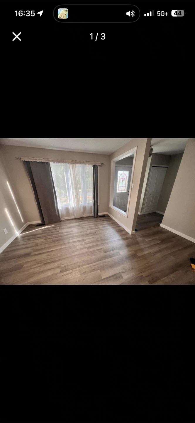 Vinly Flooring