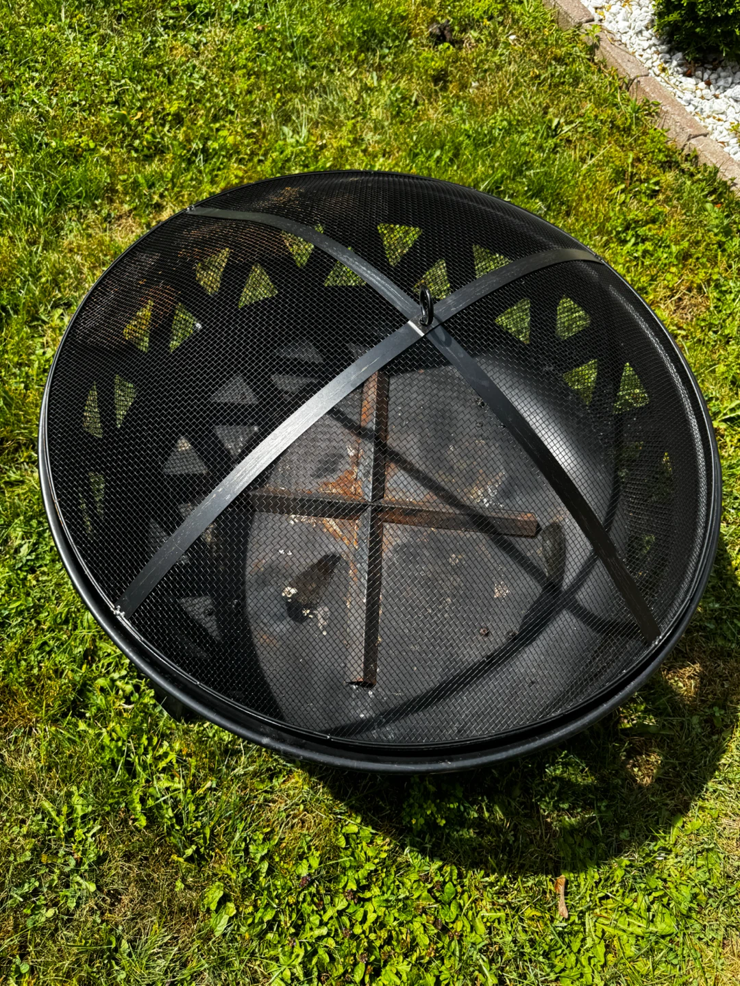 Black Metal Fire Pit with Mesh Spark Screen - photo 2
