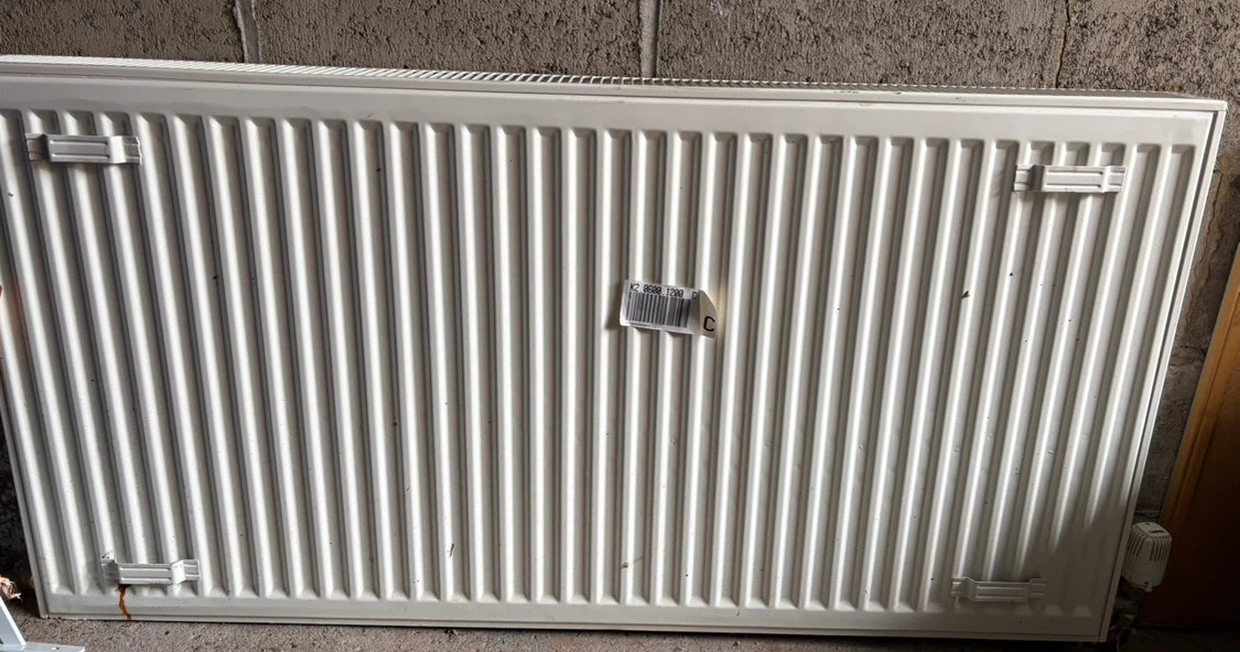 White Panel Radiator - photo 2