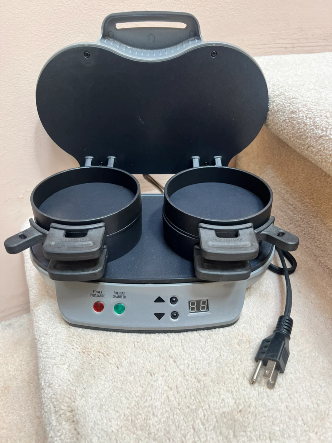 Hamilton Beach Dual Breakfast Sandwich Maker - Silver - photo 2