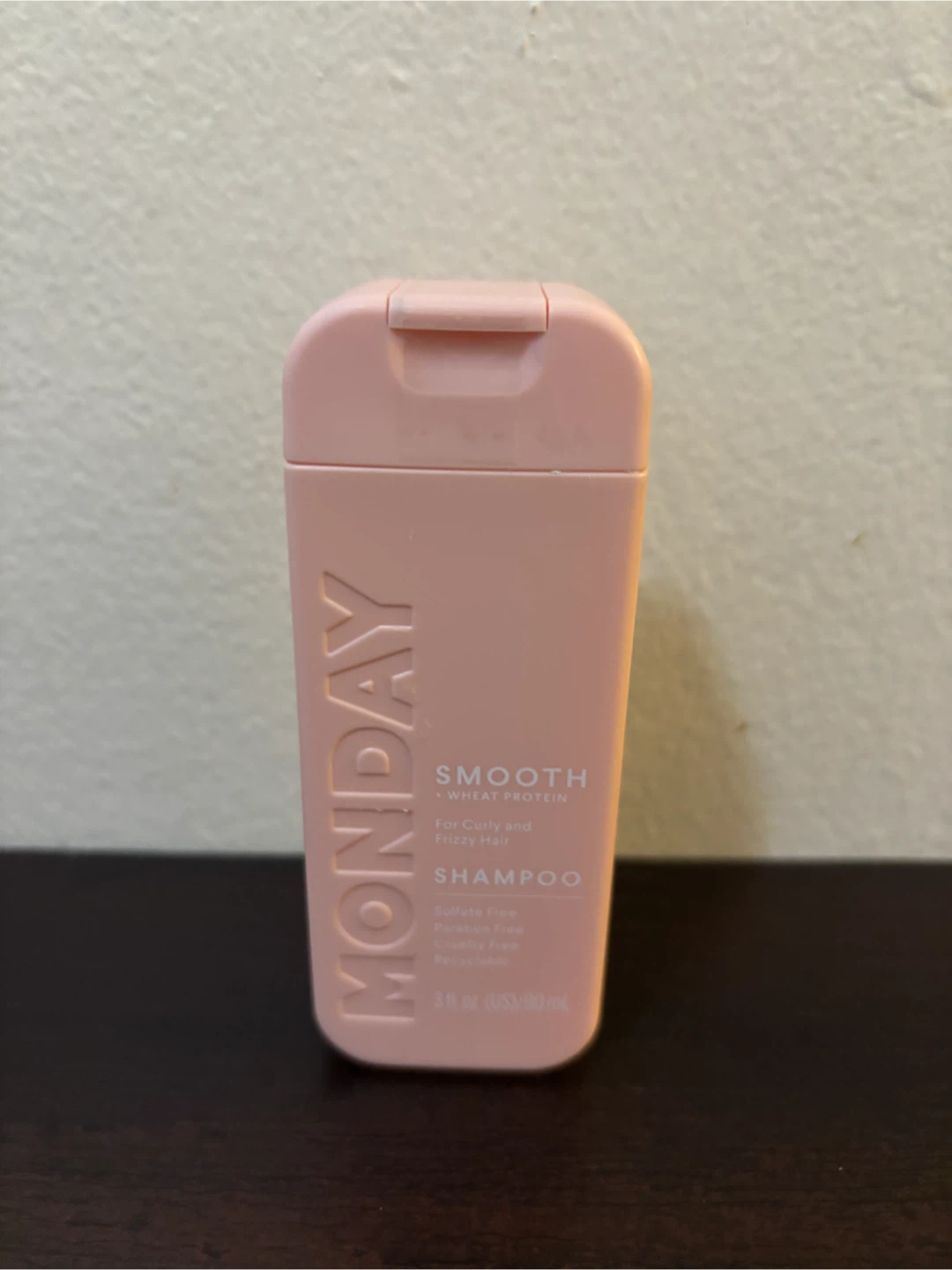 NEW-Monday Smooth Shampoo for Curly and Frizzy Hair