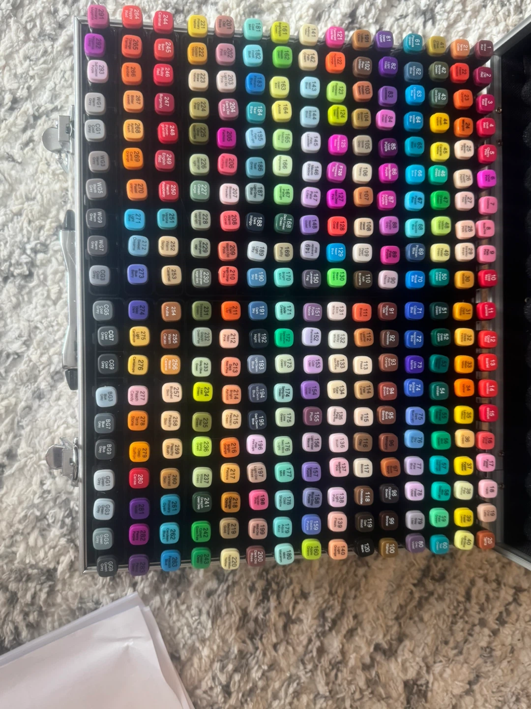 Set of 300 Art Markers in Silver Case - photo 2