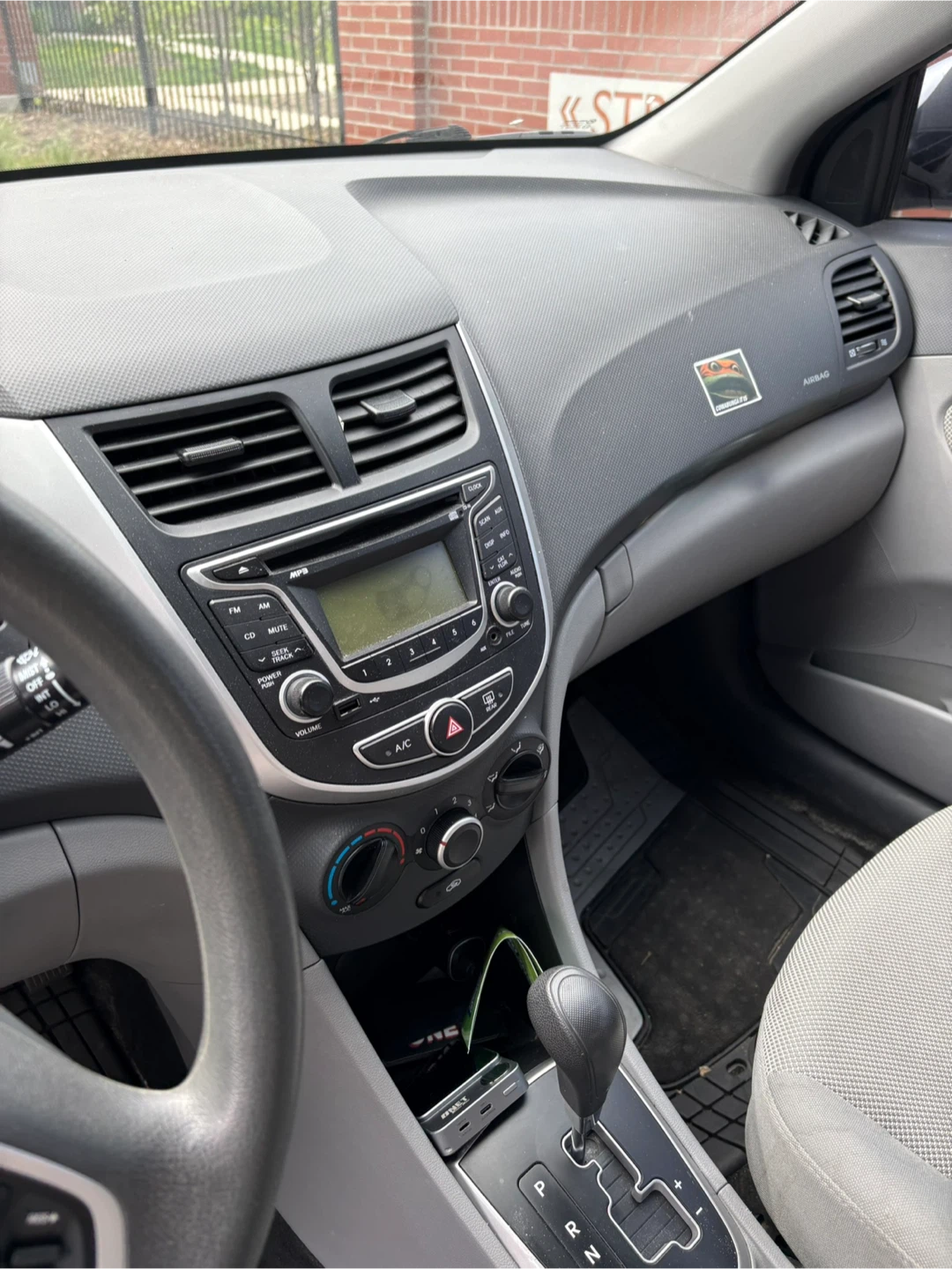 Hyundai Used Car - photo 3