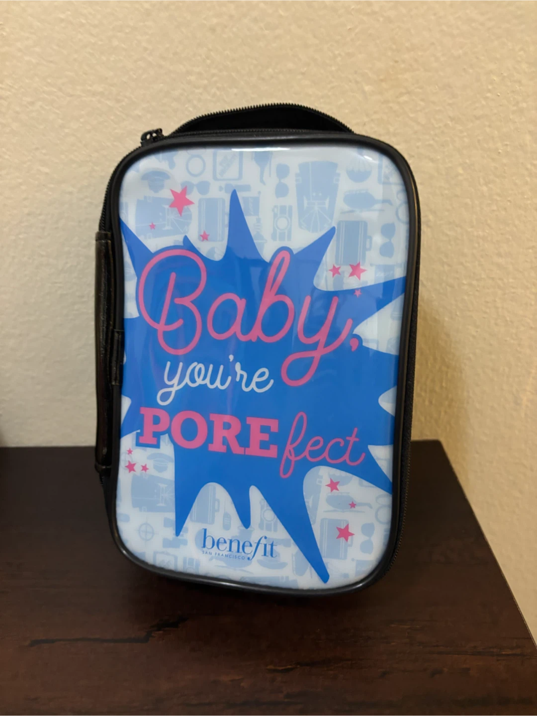 NEW-Benefit Cosmetics "Baby, you're POREfect" Makeup Bag
