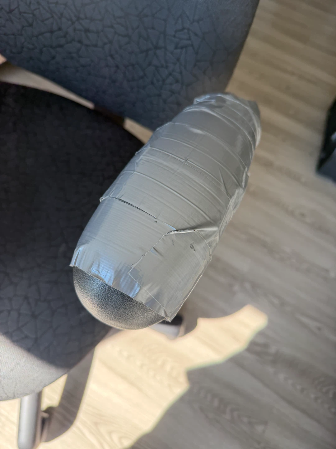 Office chair - photo 3