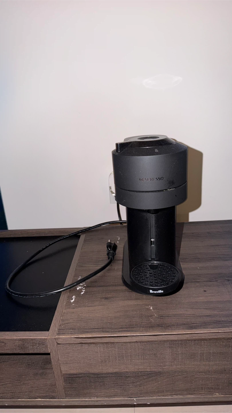 Breville Nespresso Vertuo Coffee Machine
