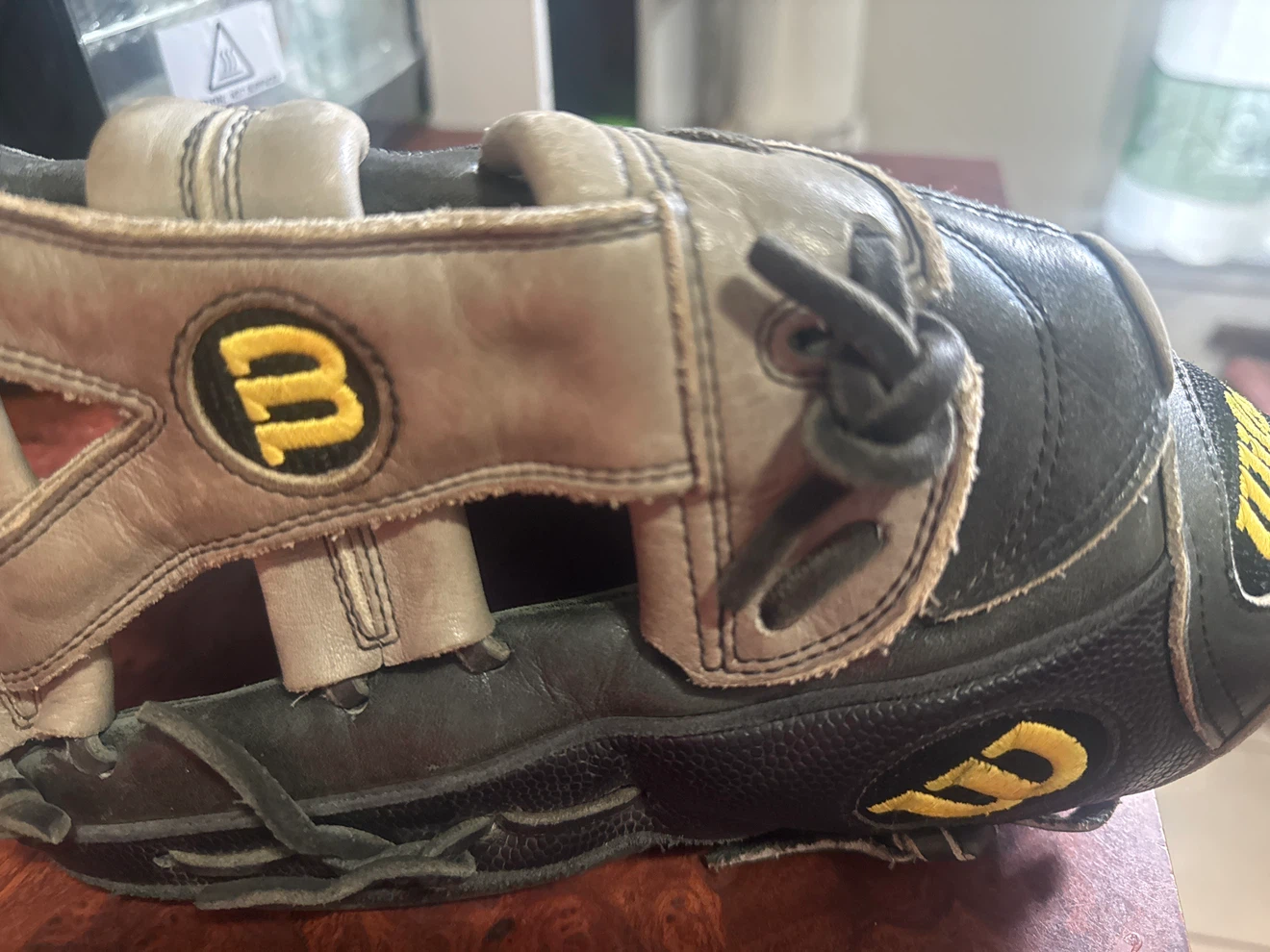 Wilson A2000 Baseball Glove right hand - photo 2