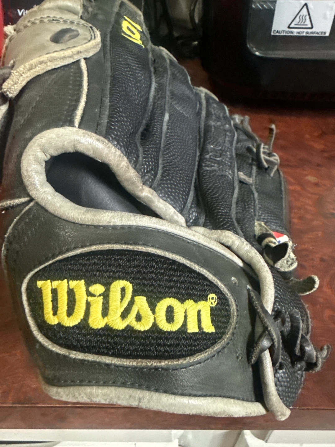 Wilson A2000 Baseball Glove right hand - photo 3