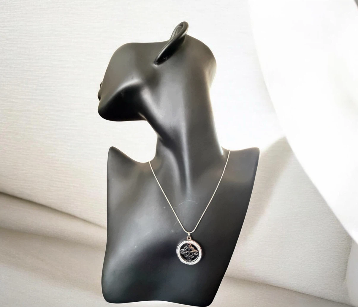 Celtic Knot Pendant Necklace with Crystals - photo 2