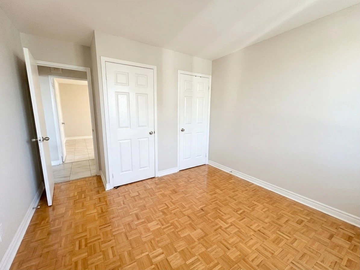 Room for Rent – Available September 1st - photo 2