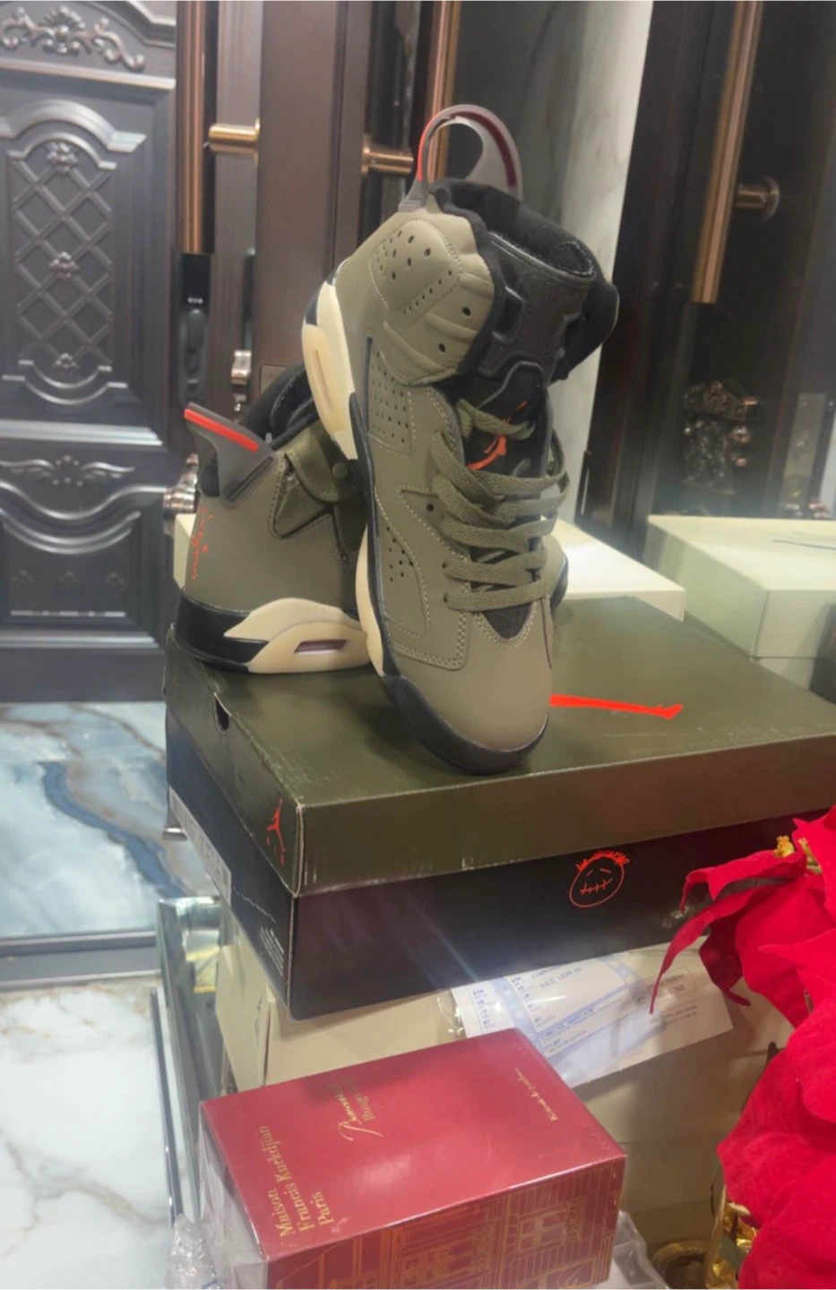 Air Jordan 6 Travis Scott Olive Sneakers size 8, 10, 11 - photo 3