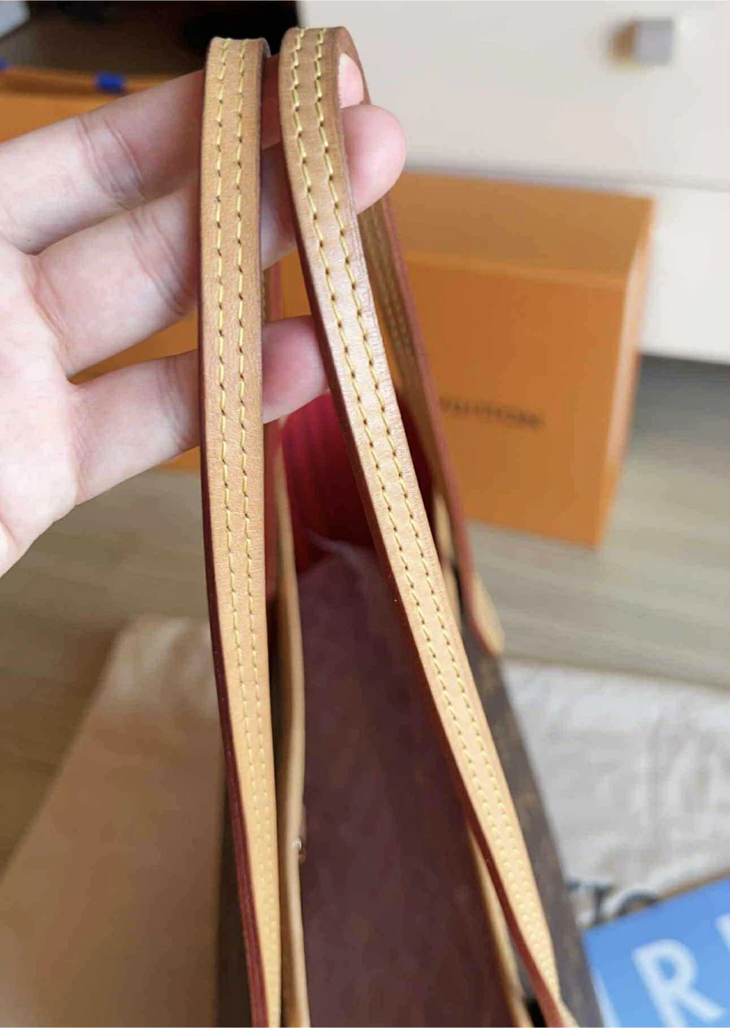 Authentic LV bag - photo 3