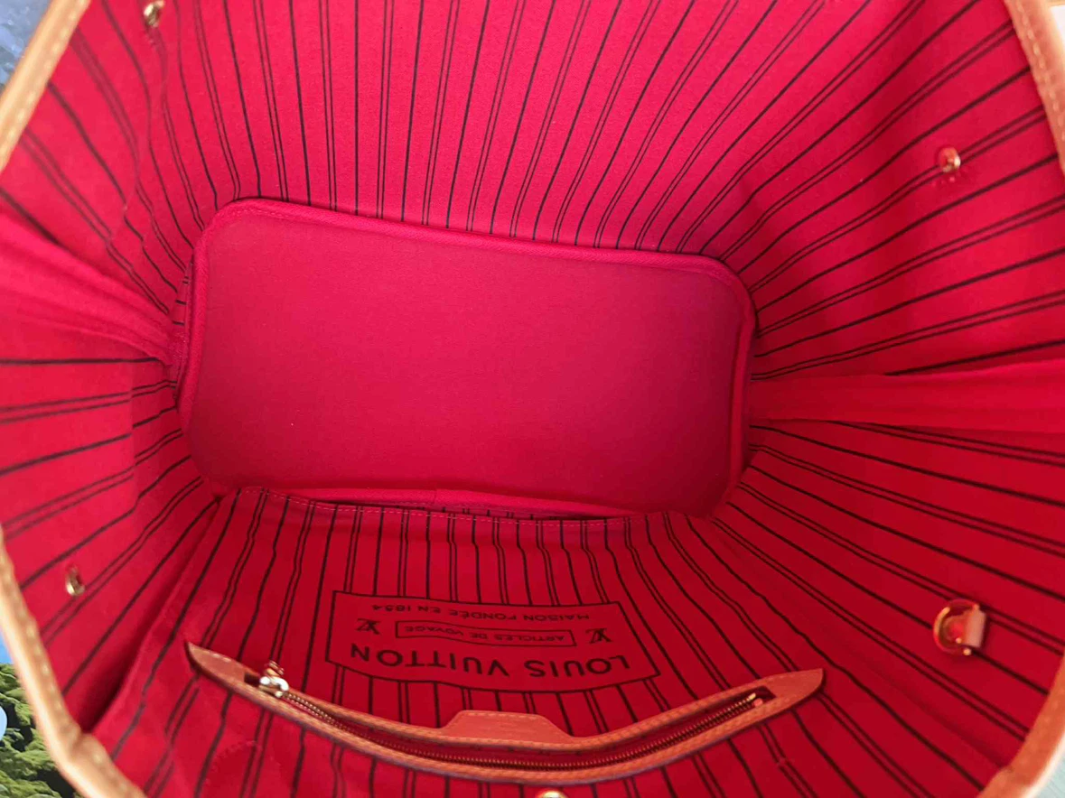 Authentic LV bag - photo 4