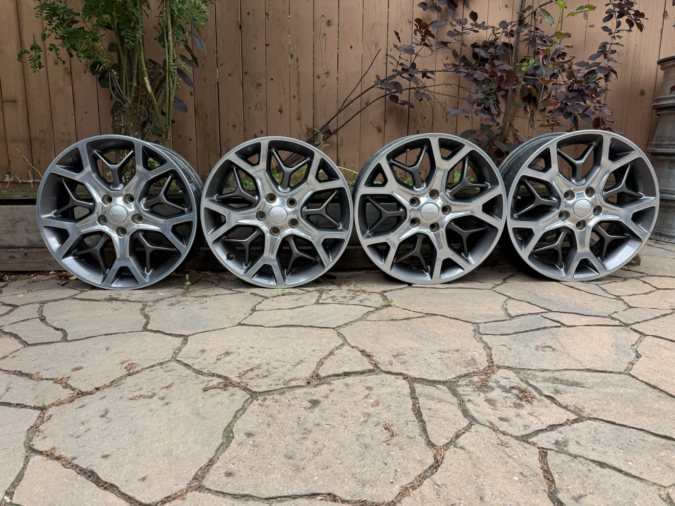 2011-2022 Jeep Grand Cherokee Alloy OEM Rims 20” Multi-Spoke