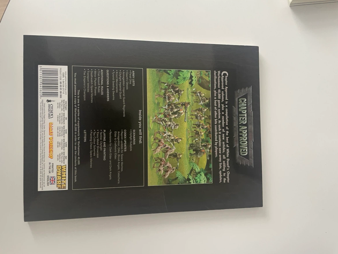 Games Workshop White Dwarf Warhammer 40,000 Annual 2003 - photo 2