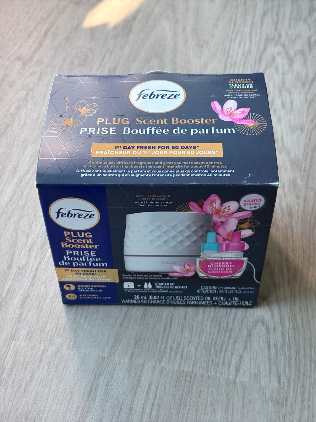 Febreze Plug Scent Booster Starter Kit - Cherry Blossom