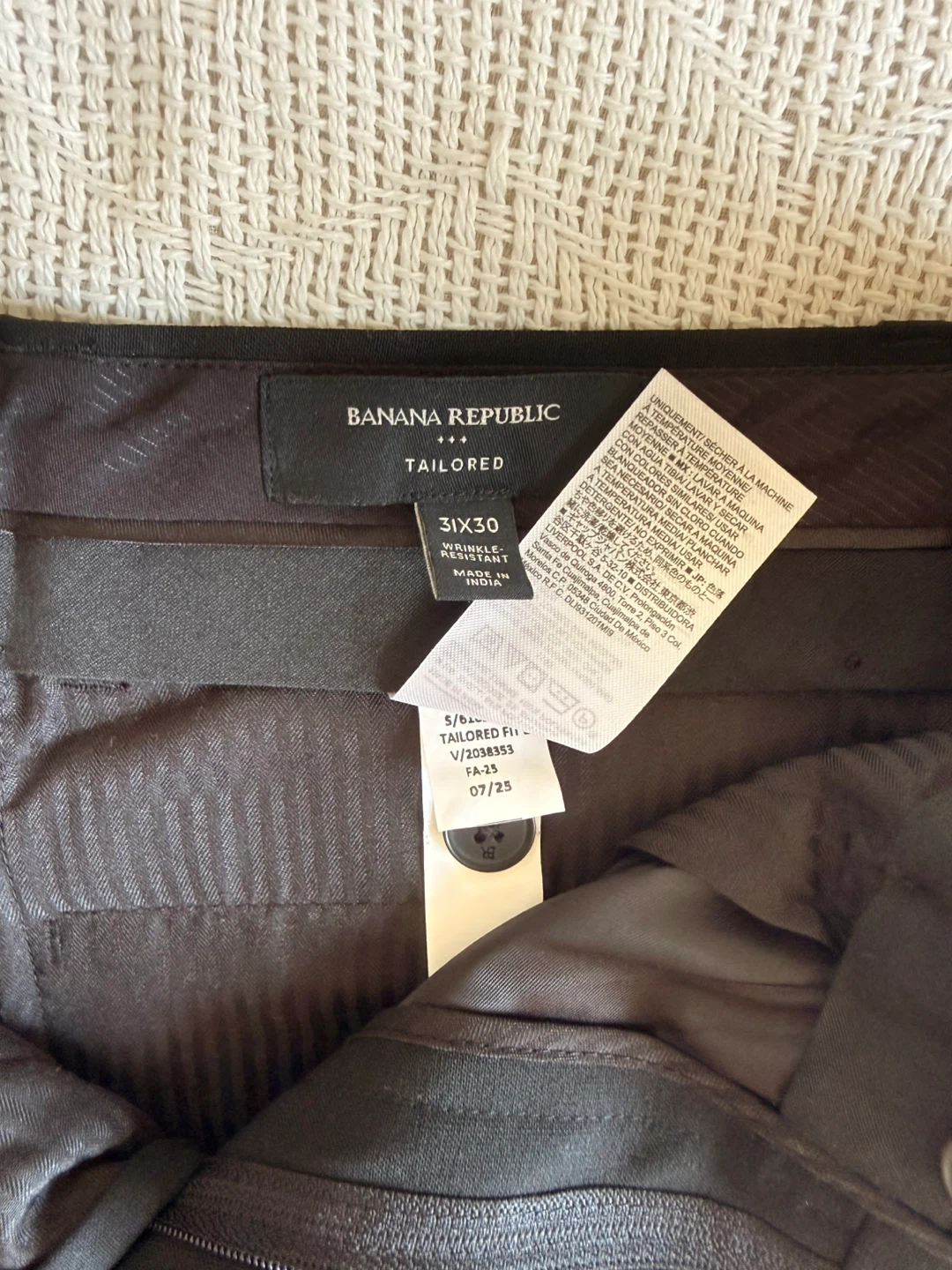 Banana Republic Tailored Black Dress Pants 31x30 - photo 3