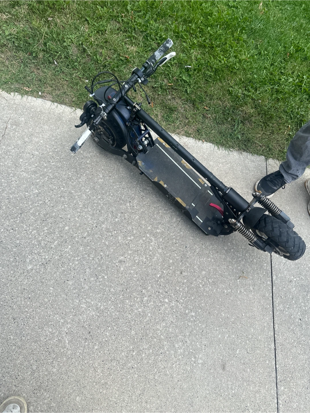 LH-100 Electric Scooter - photo 4