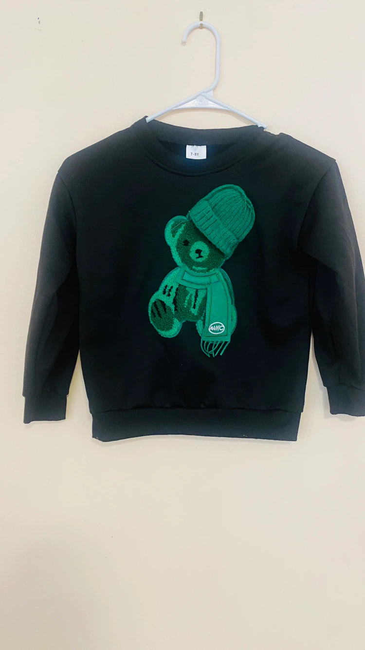 Boys size 7/8Y