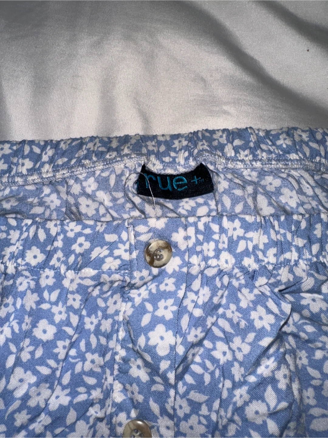 Rue21 Blue Floral Off-the-Shoulder Button-Up Top - photo 2