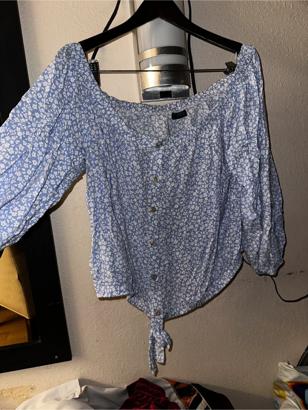 Rue21 Blue Floral Off-the-Shoulder Button-Up Top - photo 3