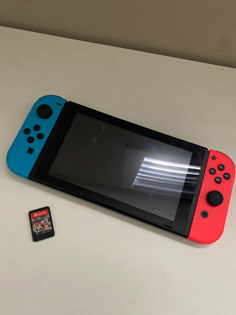 Nintendo Switch Console + Mario kart 8