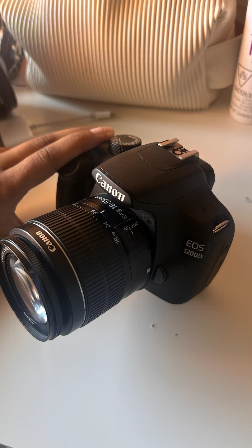Canon EOS 1200D Digital Camera with 18-55mm Lens Kit