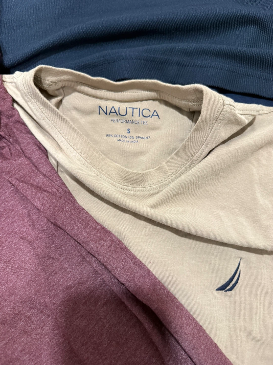 Bundle of 6 shirts - photo 2
