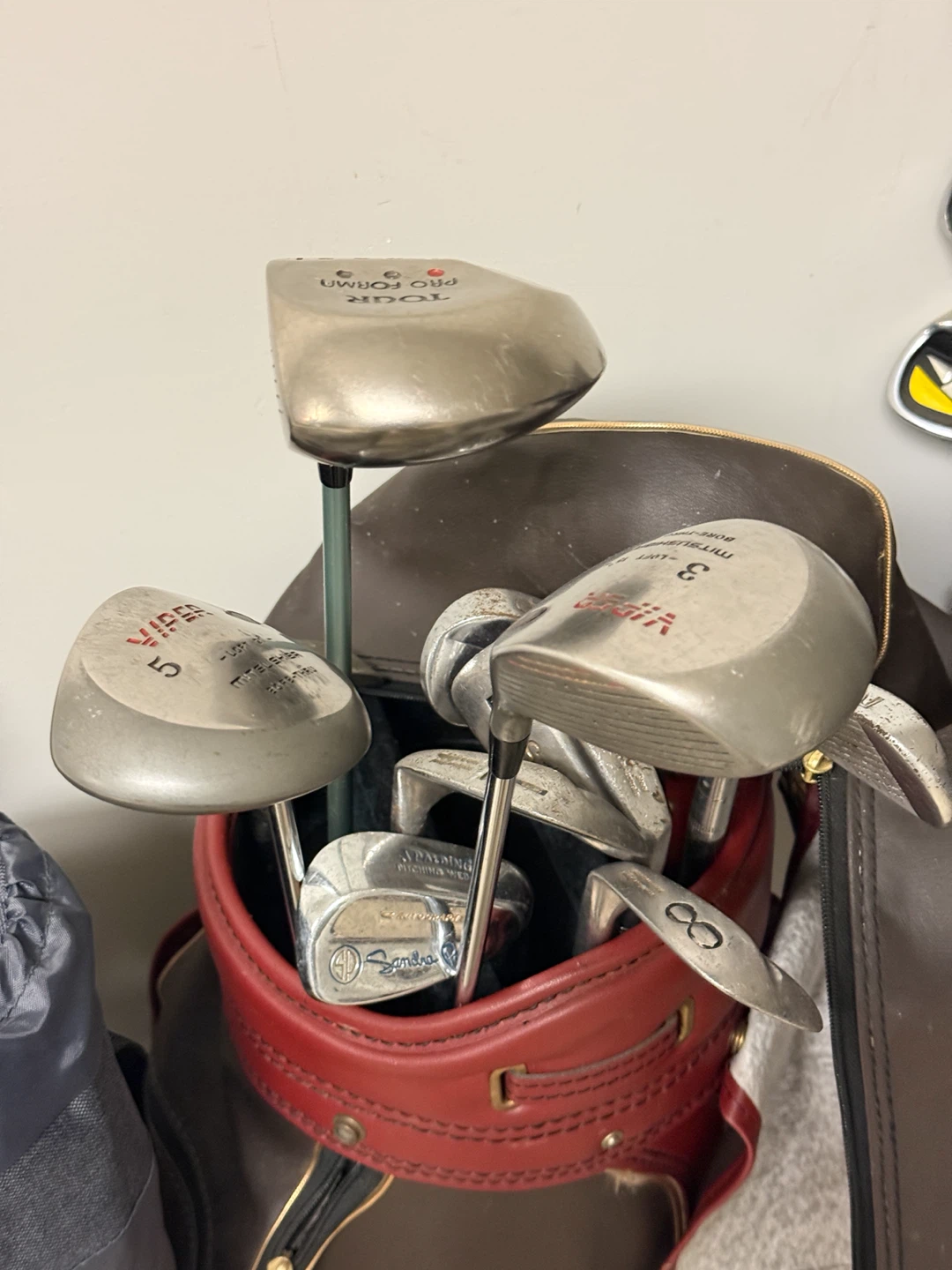 2 Golf Club Sets with Bags – $40 / $90 - photo 4