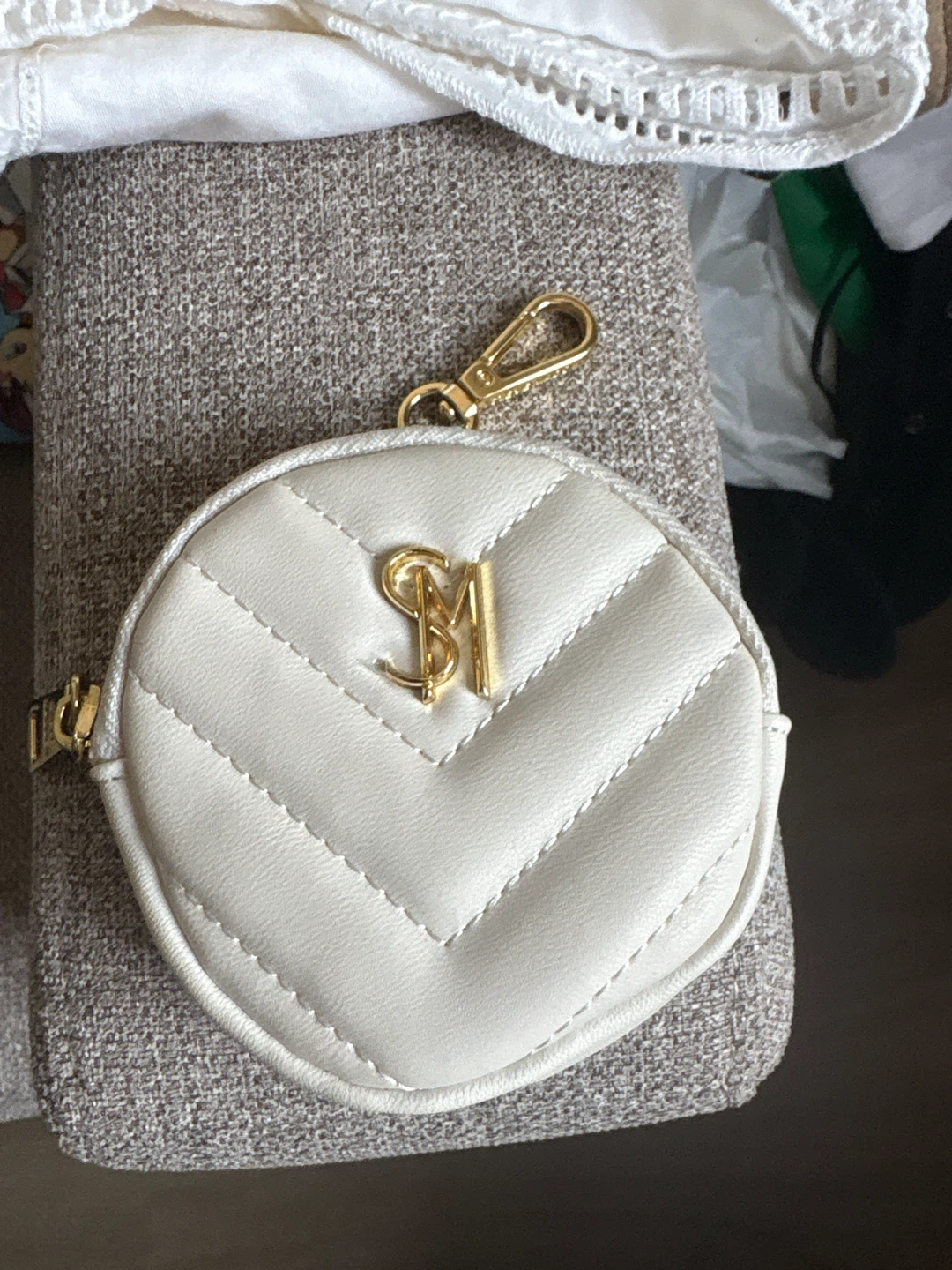 Steve Madden White  Coin Purse