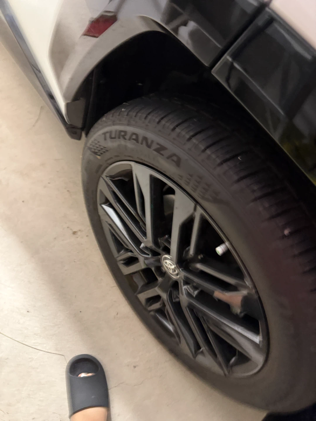 Bridgestone All Season  P235/50R20   1 month old/400 KM - photo 5